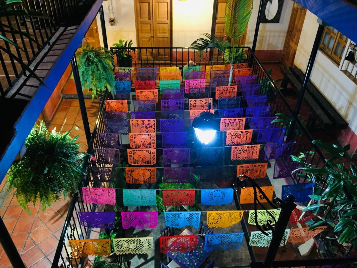 Hotel Cazomalli Oaxaca エクステリア 写真