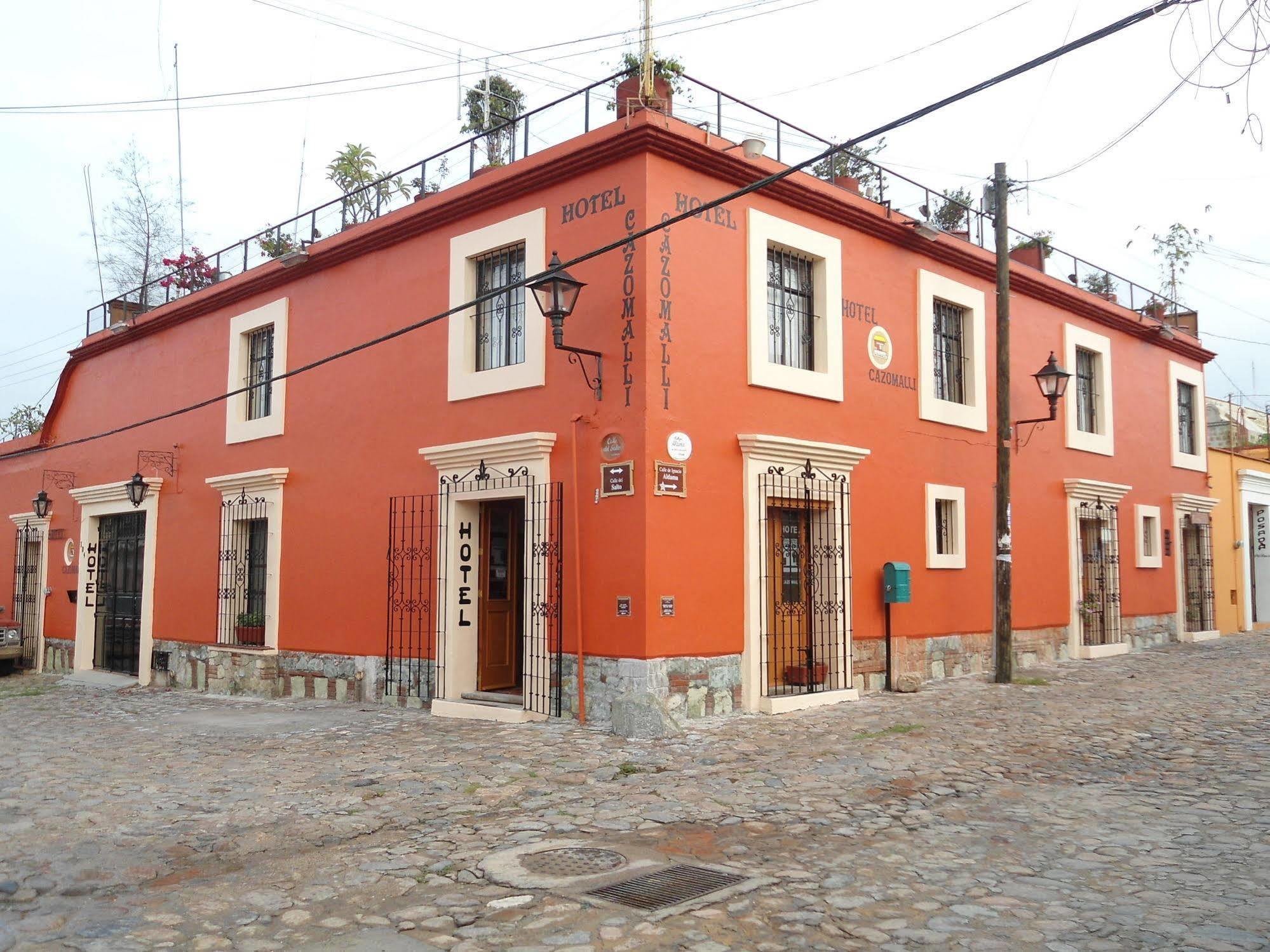 Hotel Cazomalli Oaxaca エクステリア 写真