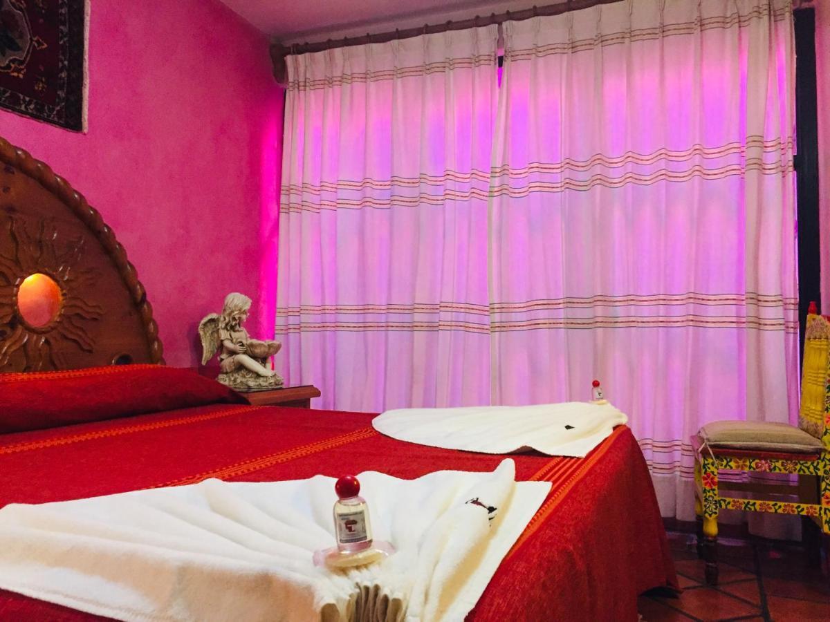 Hotel Cazomalli Oaxaca エクステリア 写真